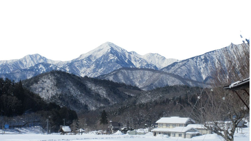 美麻の学校の景色